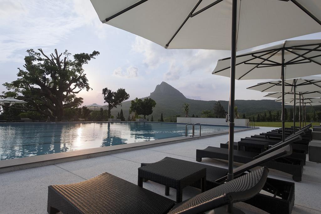 กลอเรีย แมเนอร์ Hotel เขิ่นติง ภายนอก รูปภาพ