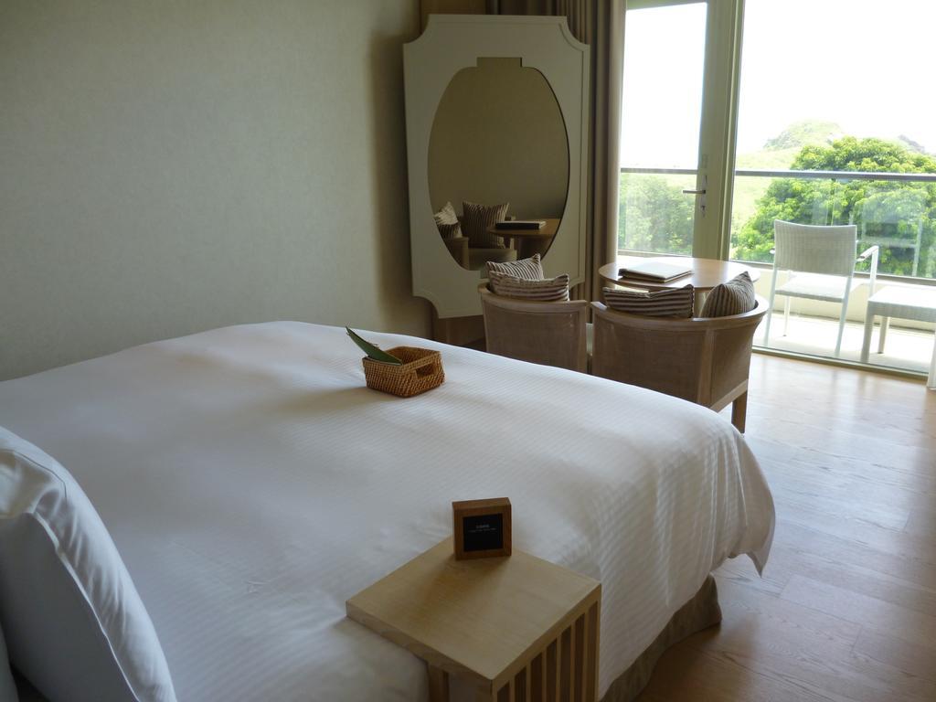 กลอเรีย แมเนอร์ Hotel เขิ่นติง ภายนอก รูปภาพ
