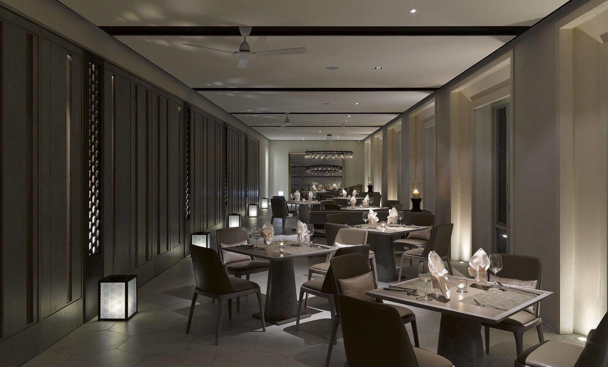 กลอเรีย แมเนอร์ Hotel เขิ่นติง ภายนอก รูปภาพ
